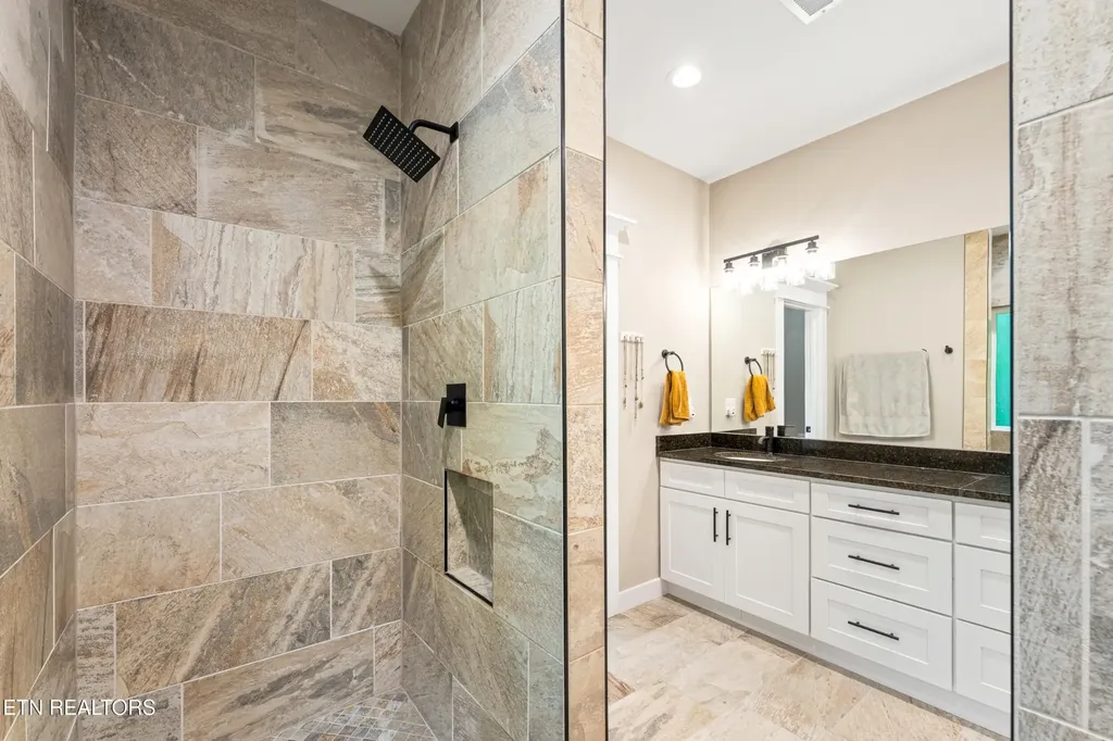 538 Robinson Trail Loudon TN 37774