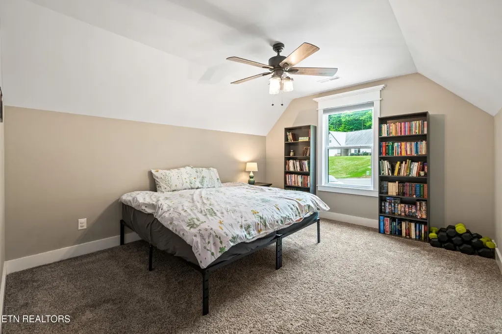 538 Robinson Trail Loudon TN 37774