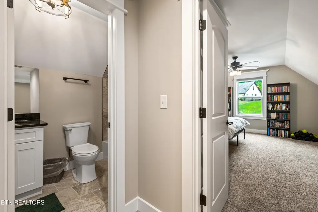 538 Robinson Trail Loudon TN 37774