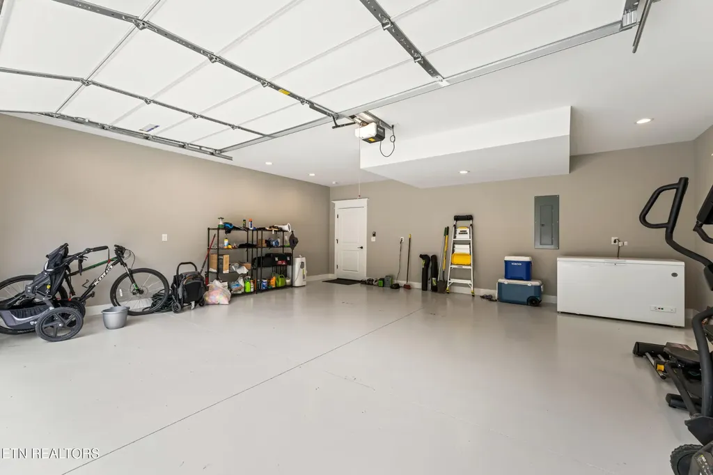 538 Robinson Trail Loudon TN 37774