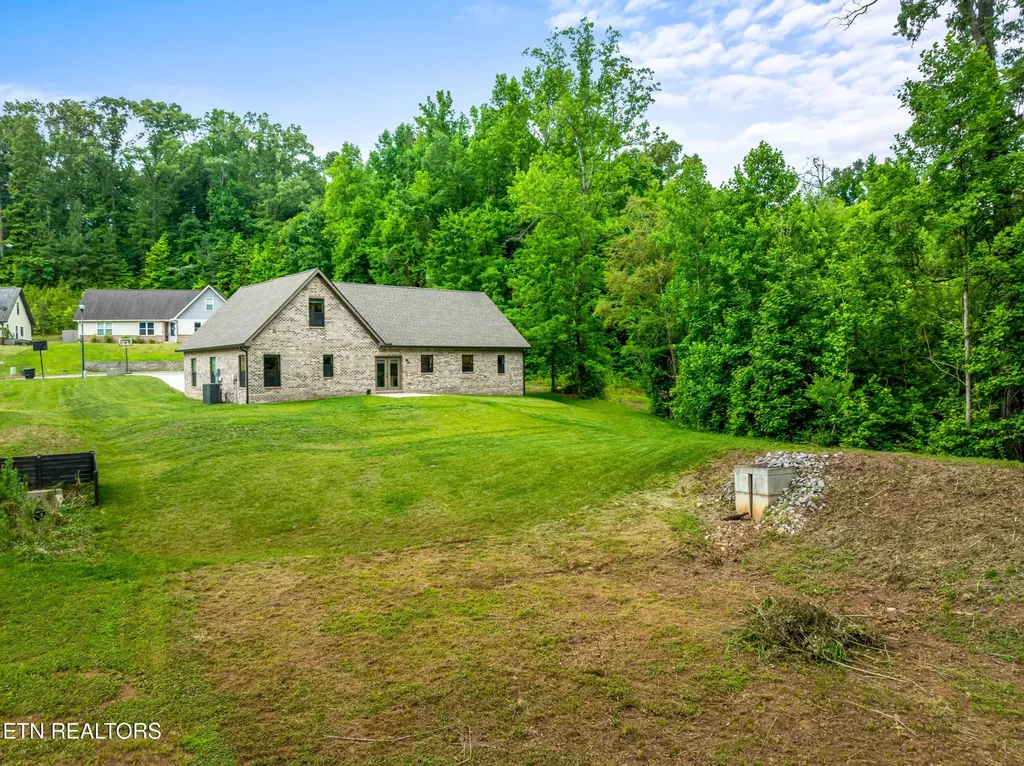 538 Robinson Trail Loudon TN 37774