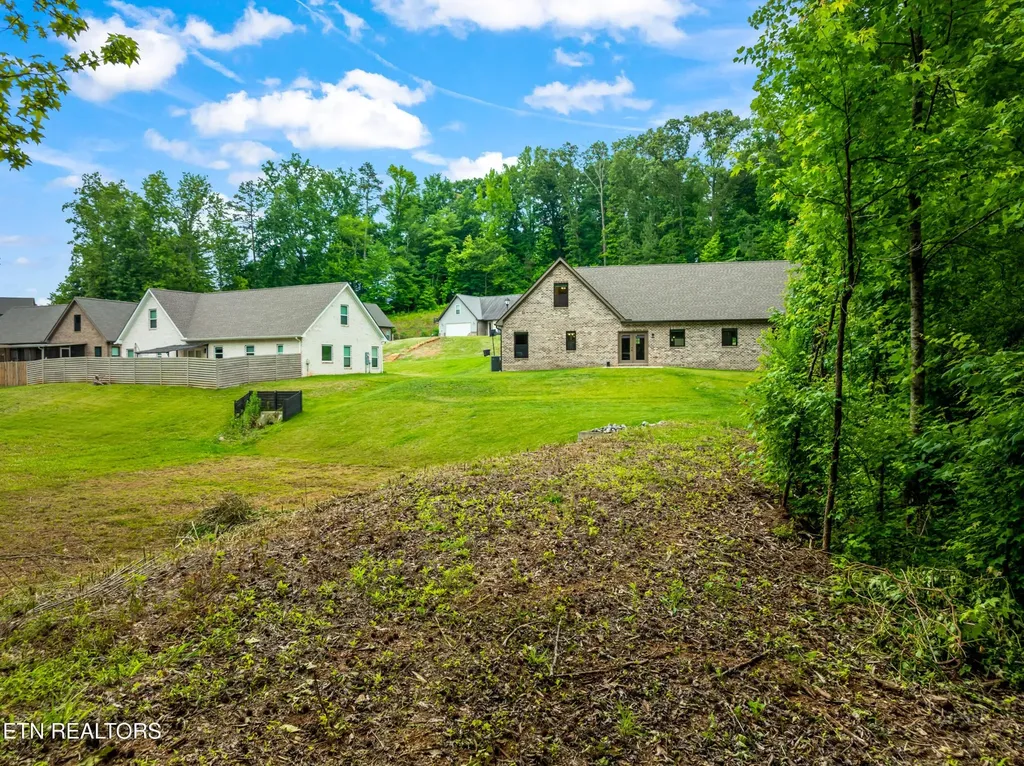 538 Robinson Trail Loudon TN 37774