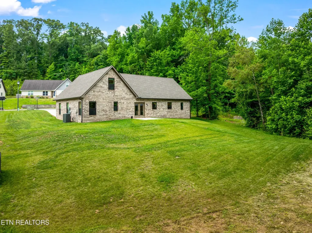 538 Robinson Trail Loudon TN 37774