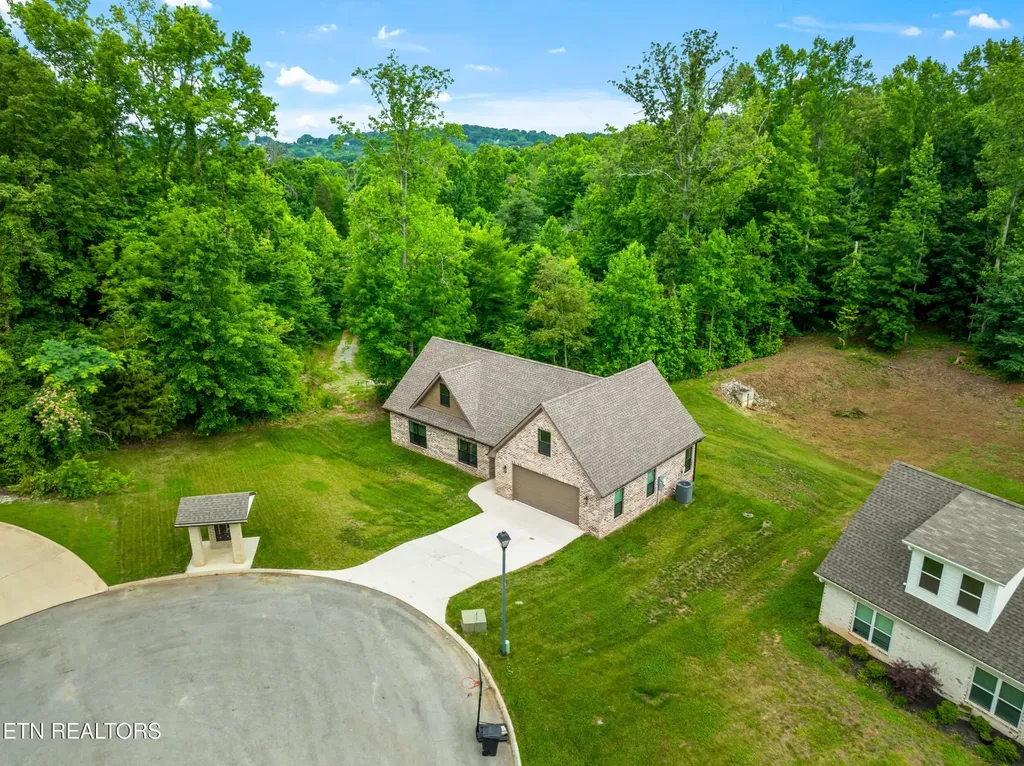 538 Robinson Trail Loudon TN 37774