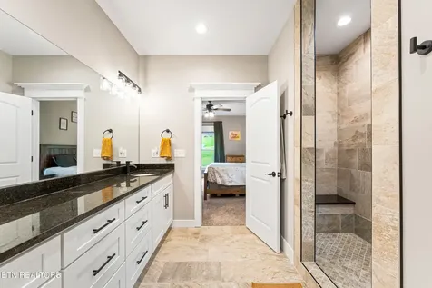 538 Robinson Trail Loudon TN 37774