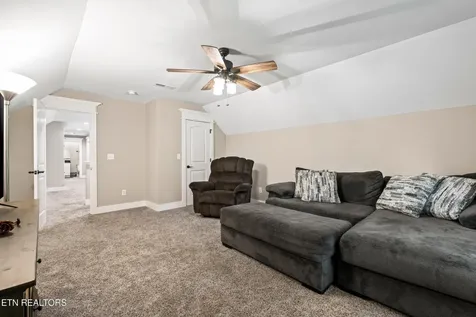 538 Robinson Trail Loudon TN 37774