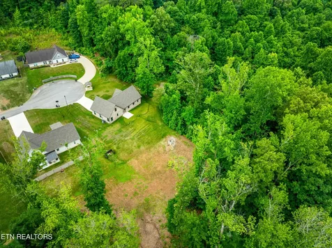 538 Robinson Trail Loudon TN 37774