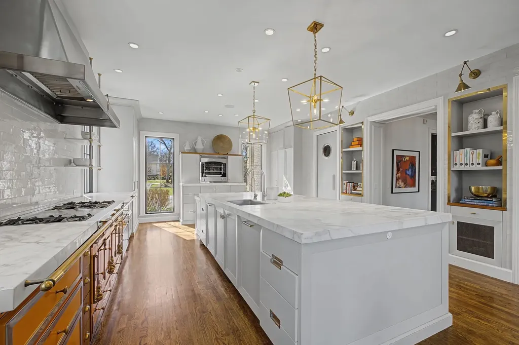 4304 Warner Place Nashville TN 37205