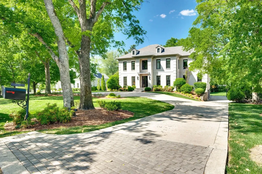 4304 Warner Place Nashville TN 37205