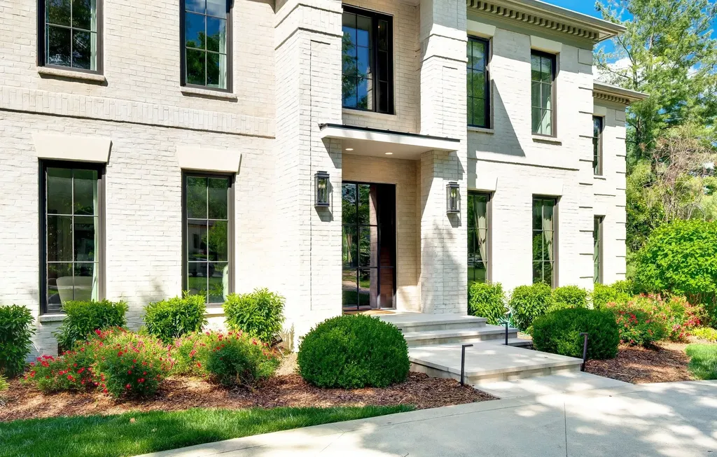 4304 Warner Place Nashville TN 37205