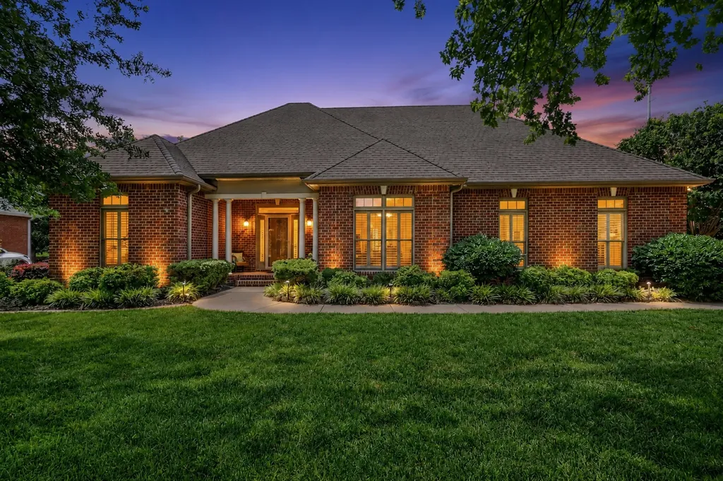 2707 Dora Elizabeth Court Murfreesboro TN 37129
