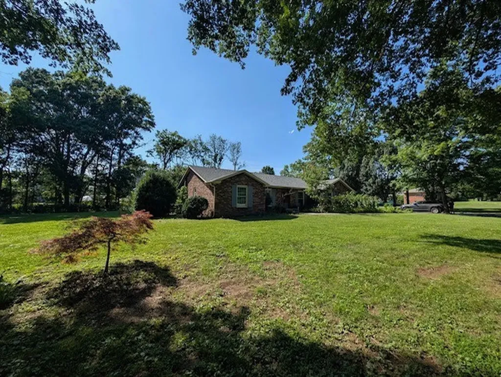 215 Williamsburg Circle Brentwood TN 37027