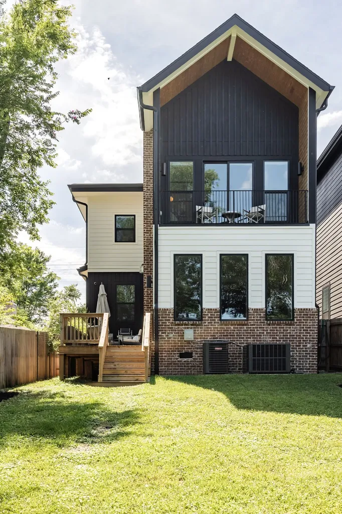 303A Riverside Drive Nashville TN 37206
