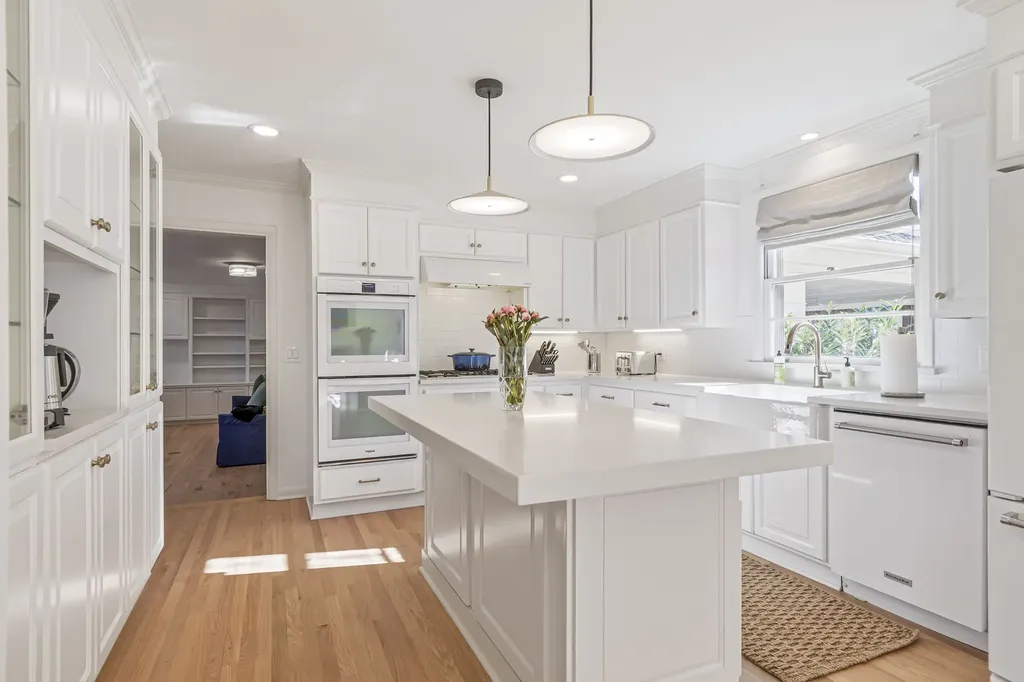 1209 Tyne Boulevard Nashville TN 37215