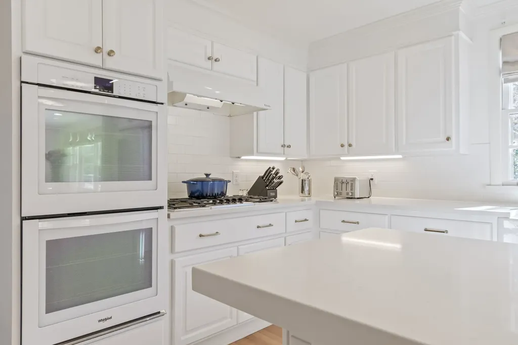 1209 Tyne Boulevard Nashville TN 37215