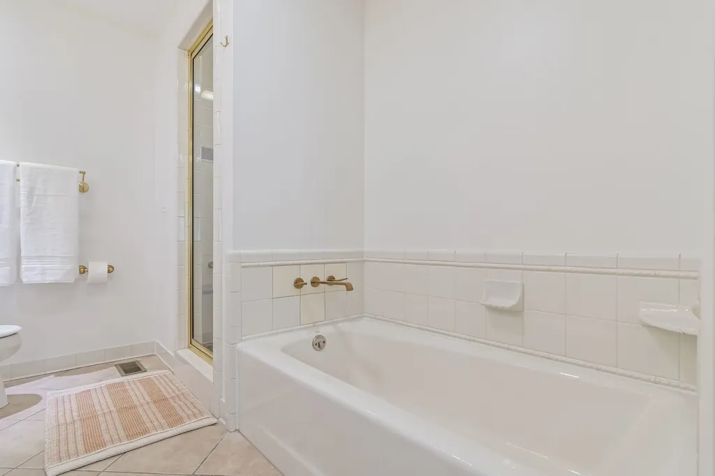 1209 Tyne Boulevard Nashville TN 37215