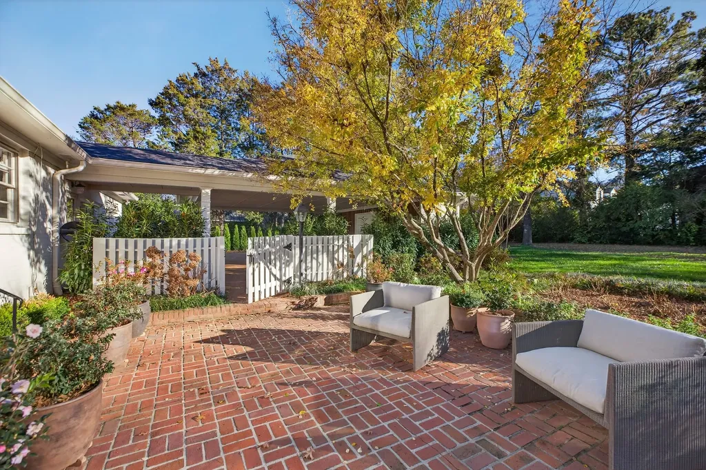 1209 Tyne Boulevard Nashville TN 37215
