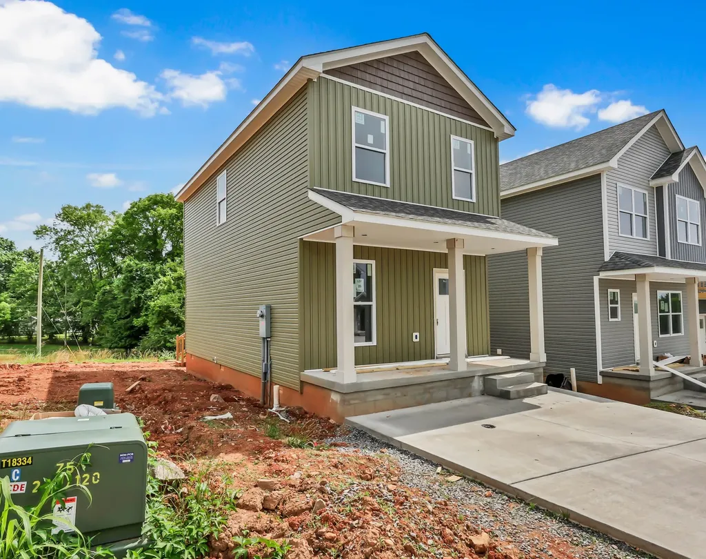42 Dixon Drive Clarksville TN 37040