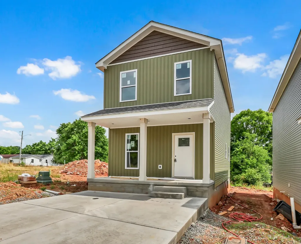 42 Dixon Drive Clarksville TN 37040