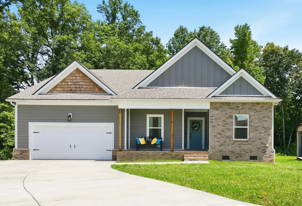 141 Stone Haven Drive Smithville TN 37166