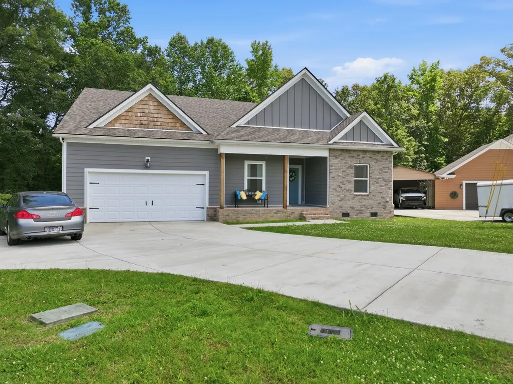 141 Stone Haven Drive Smithville TN 37166