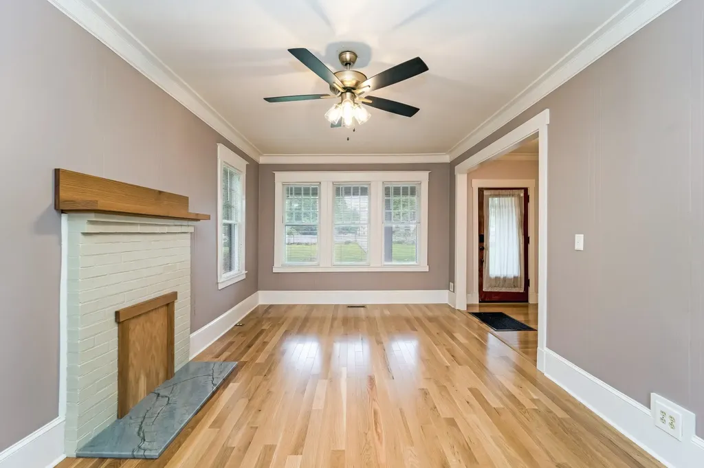 205 W Main Street Greenbrier TN 37073