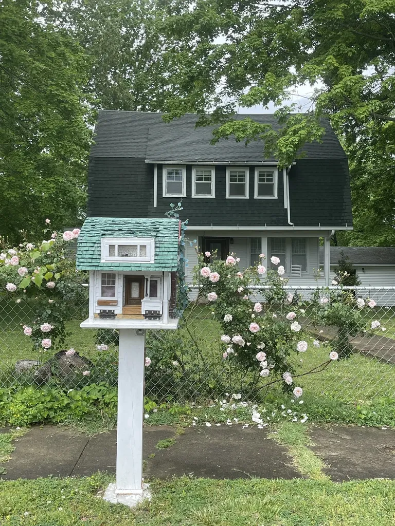 205 W Main Street Greenbrier TN 37073