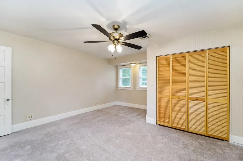205 W Main Street Greenbrier TN 37073