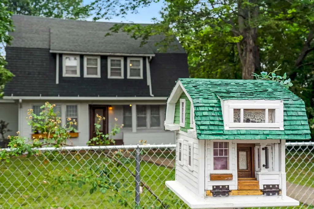 205 W Main Street Greenbrier TN 37073