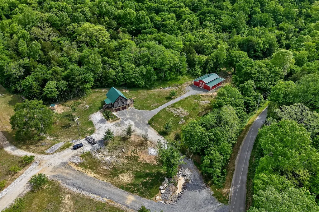 Buffalo Valley TN, 4830 Ensor Hollow Road
