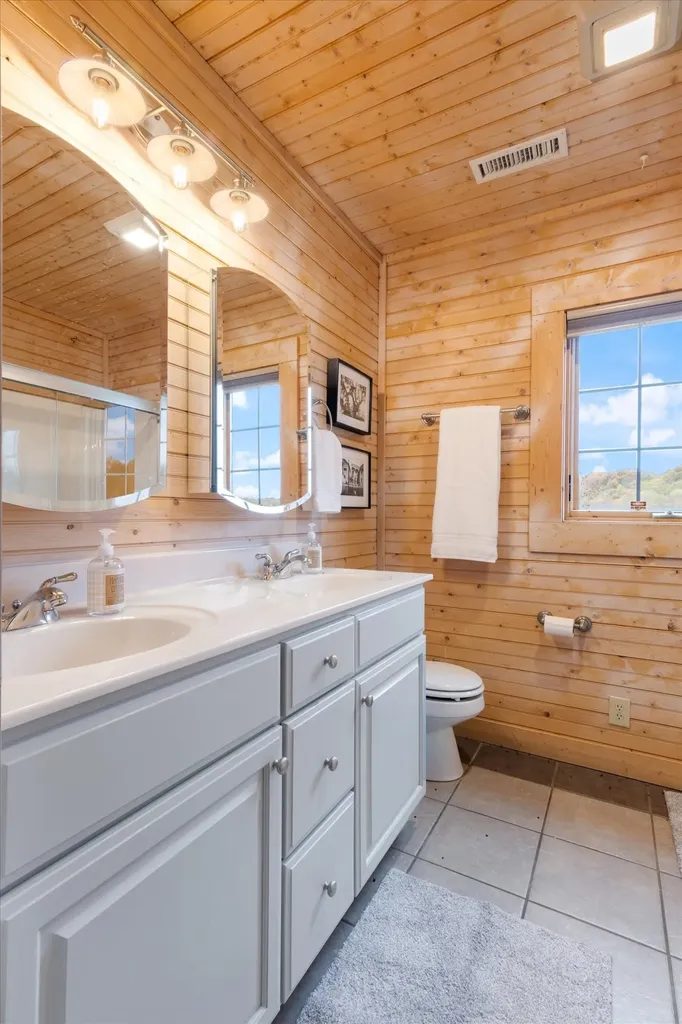 110 Lake Meadow Drive Smithville TN 37166