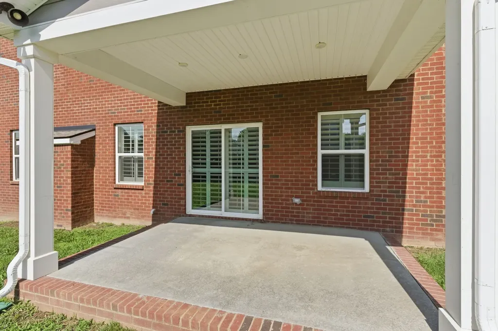 107 Meyrick Drive Gallatin TN 37066