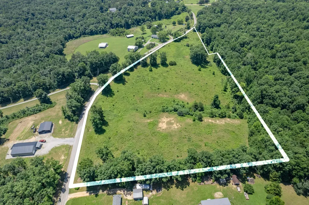 0 Mobley Ridge Road Duck River TN 38454