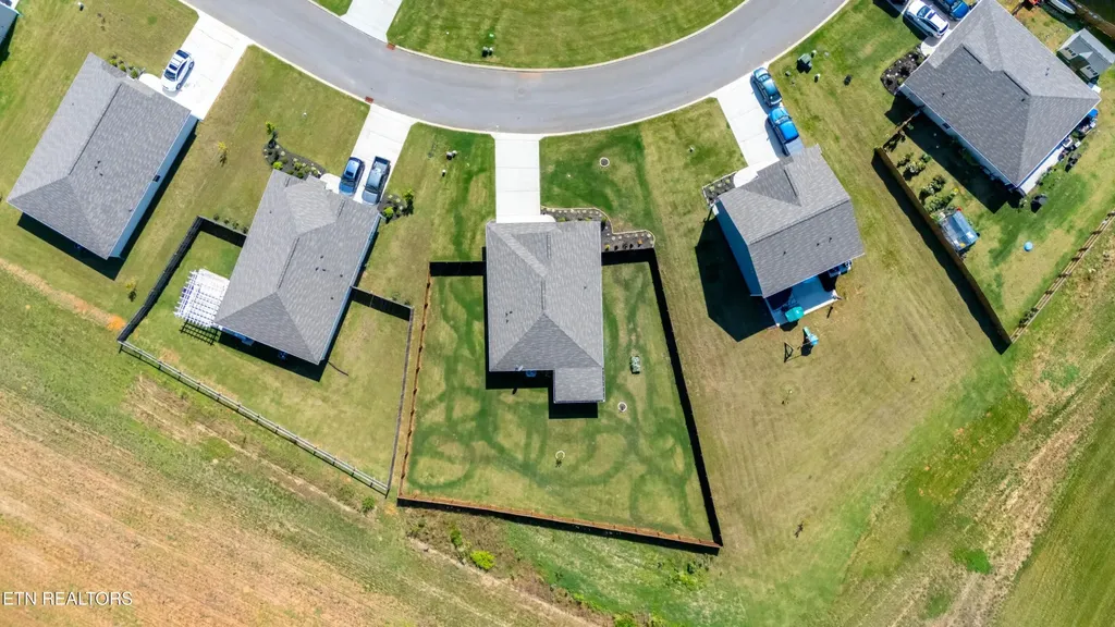 180 Crescent Circle Niota TN 37826