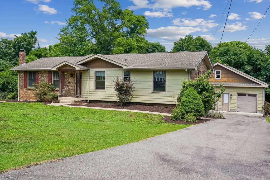312 Tyne Boulevard Old Hickory TN 37138