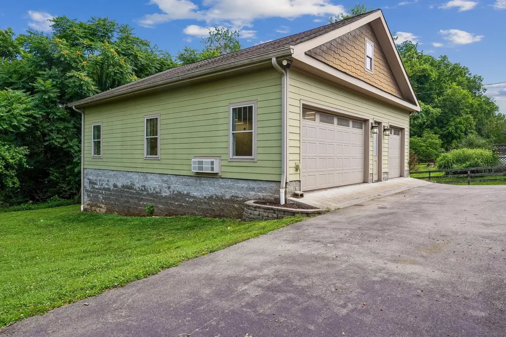312 Tyne Boulevard Old Hickory TN 37138
