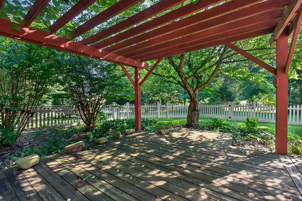 2526 Park West Drive Cookeville TN 38501
