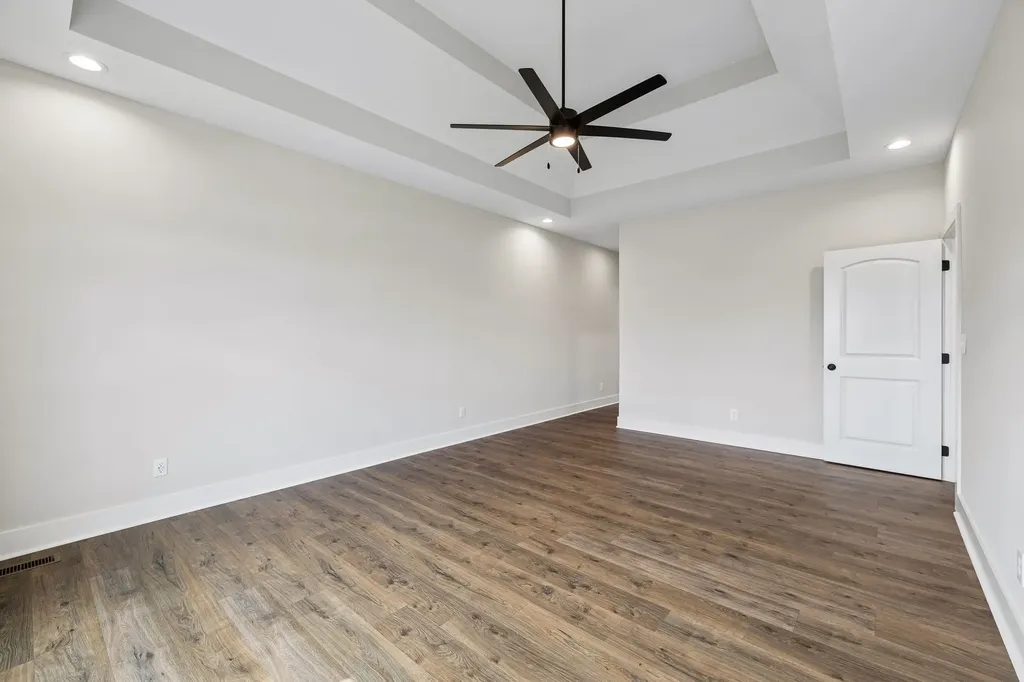 1147 Forsythia Trace Clarksville TN 37043