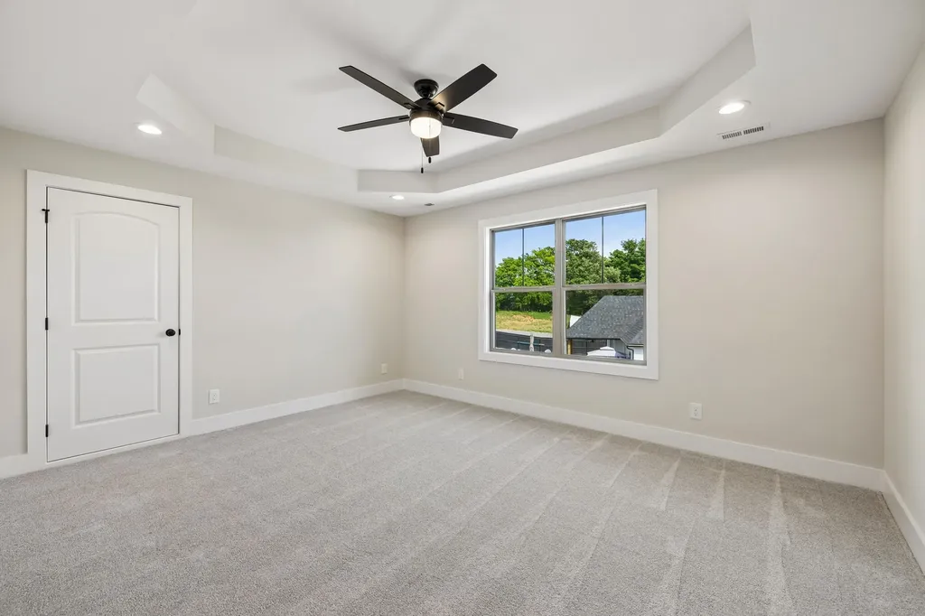 1147 Forsythia Trace Clarksville TN 37043