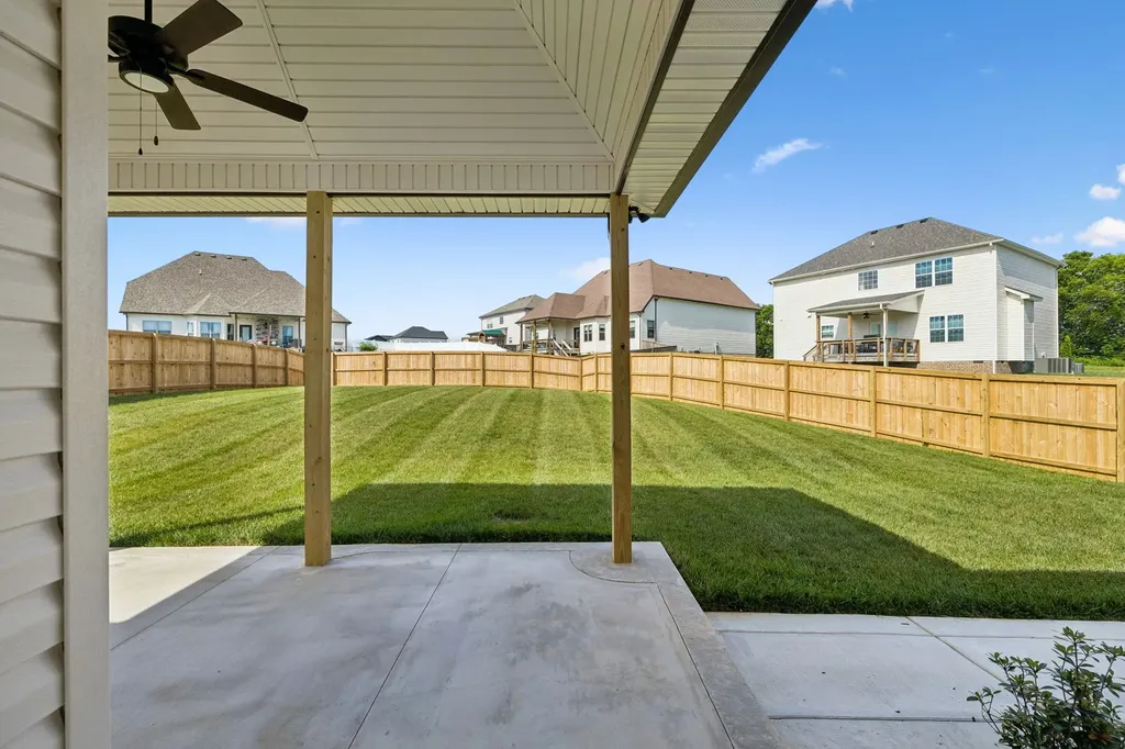 1147 Forsythia Trace Clarksville TN 37043
