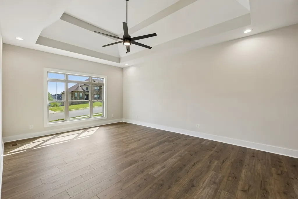 1147 Forsythia Trace Clarksville TN 37043