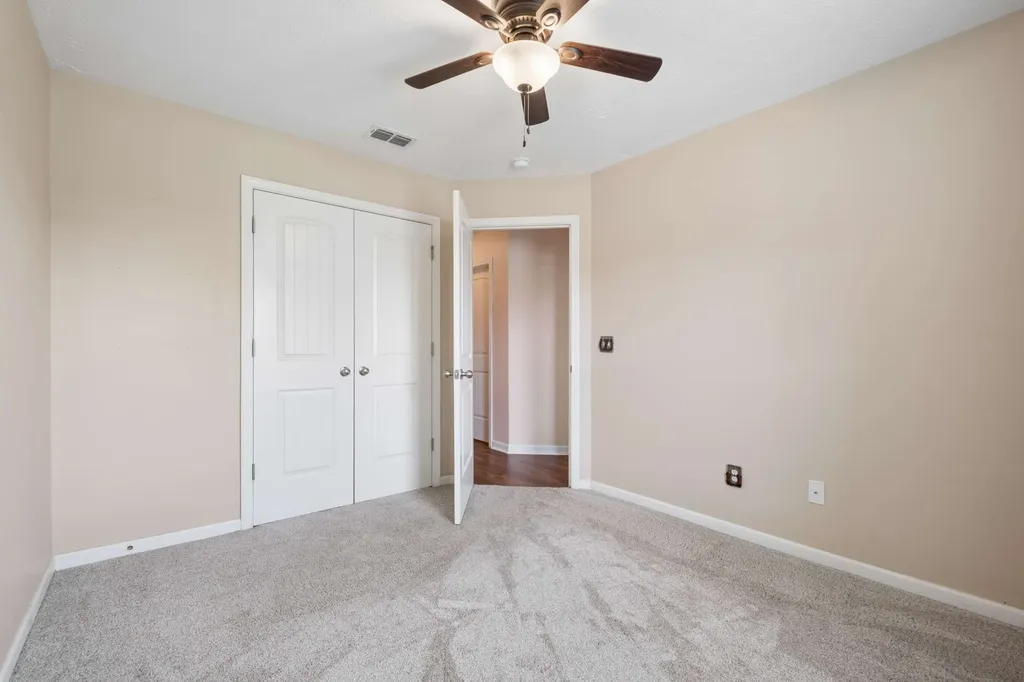 120 Farmbrook Court Murfreesboro TN 37128