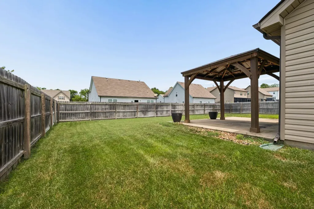 120 Farmbrook Court Murfreesboro TN 37128