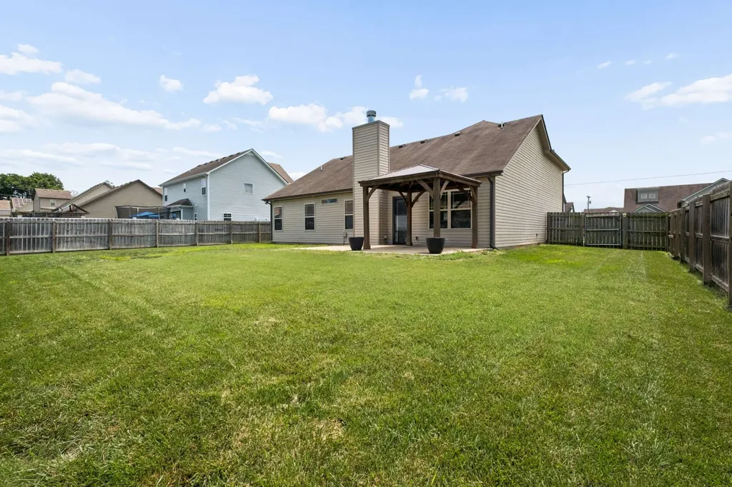 120 Farmbrook Court Murfreesboro TN 37128