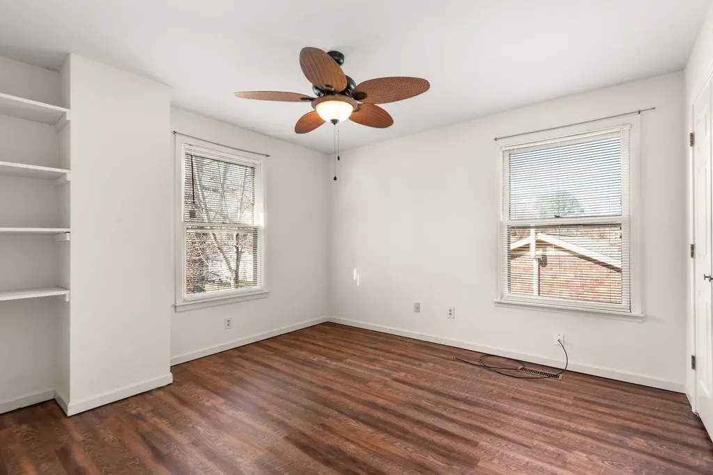 4966 Sherman Oaks Drive Nashville TN 37211