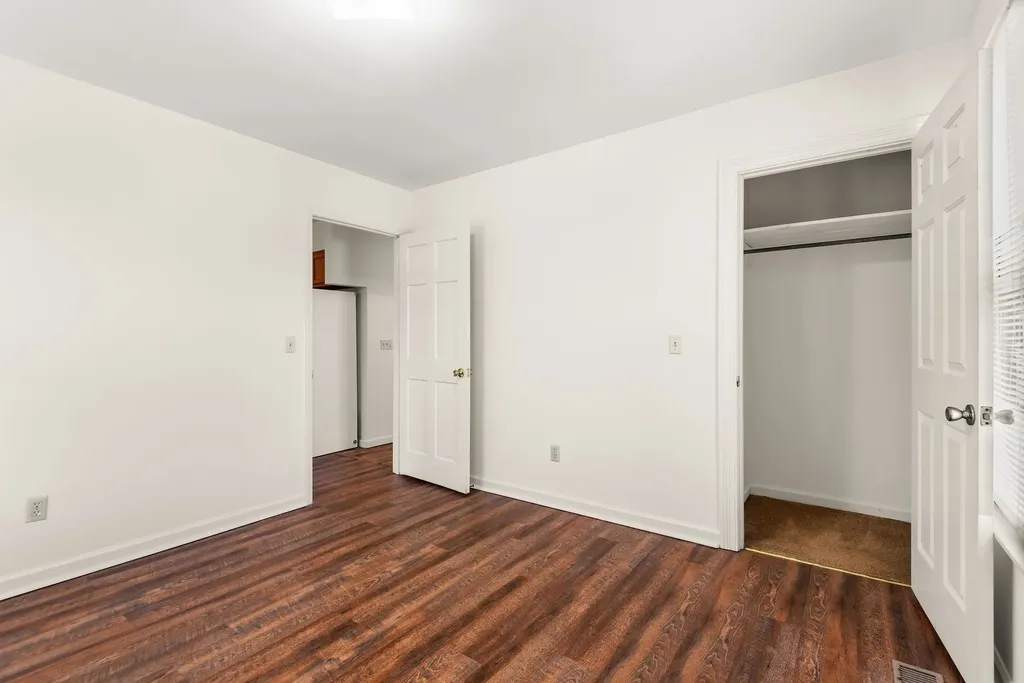 4966 Sherman Oaks Drive Nashville TN 37211
