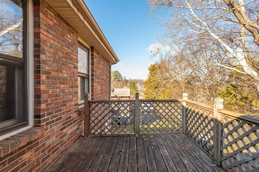 4966 Sherman Oaks Drive Nashville TN 37211