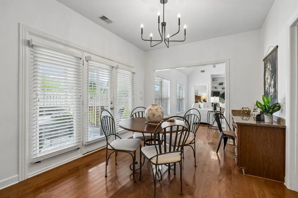 624 Collinscrest Court Nashville TN 37221