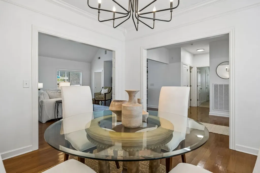 624 Collinscrest Court Nashville TN 37221