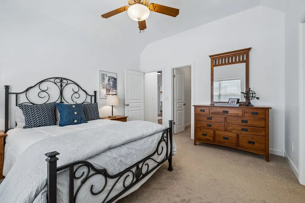 624 Collinscrest Court Nashville TN 37221